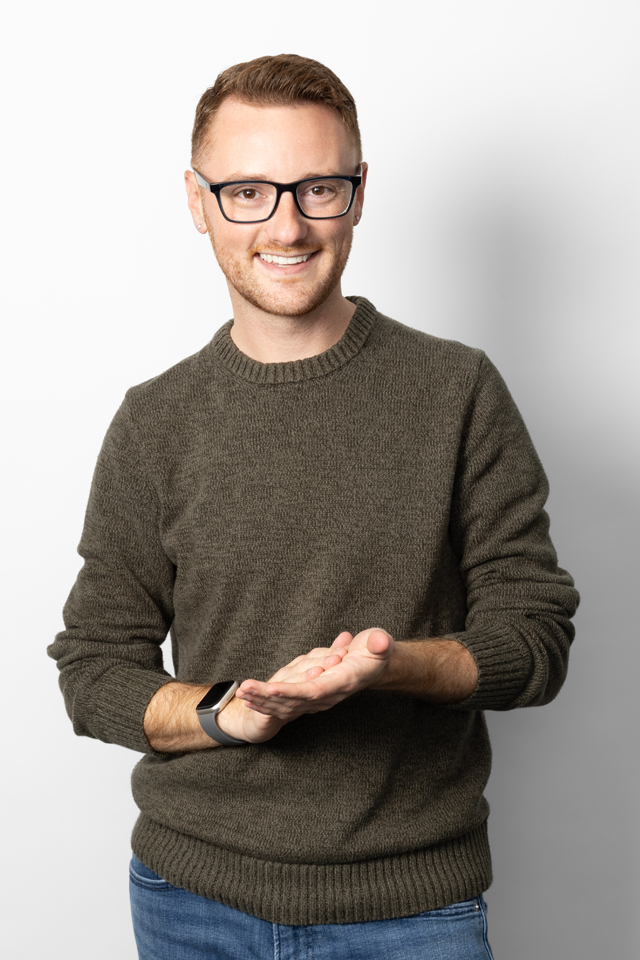 photo of Travis Hinkle